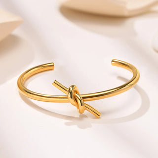 VNOX Niche Knot Open Hand Cuff Bracelet, Stainless Steel Jewelry Gold Plated Non Tarnish Hand Chain Fashion Accessory for Women